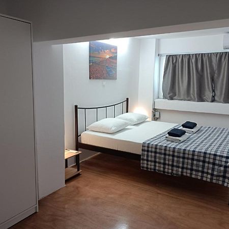 Apartment Dipla Athene Buitenkant foto