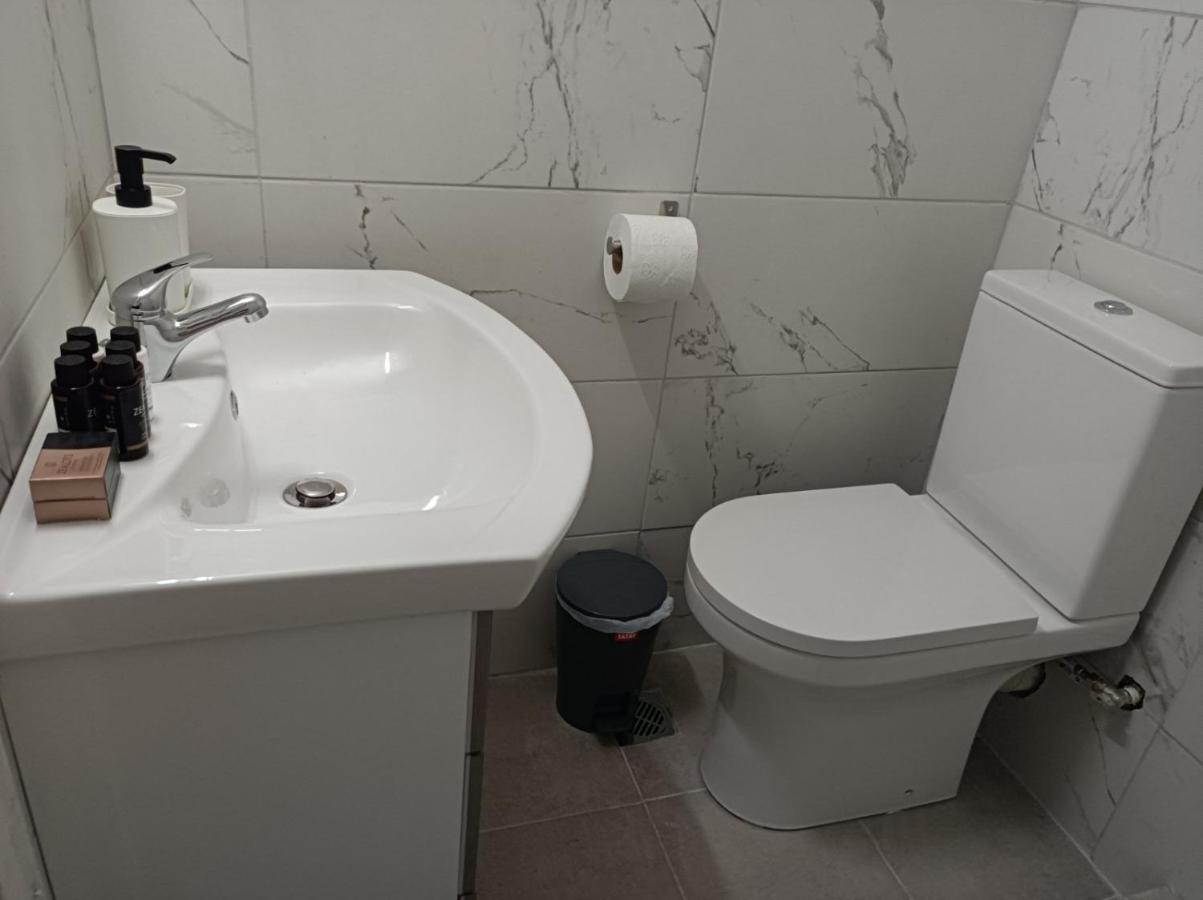 Apartment Dipla Athene Buitenkant foto