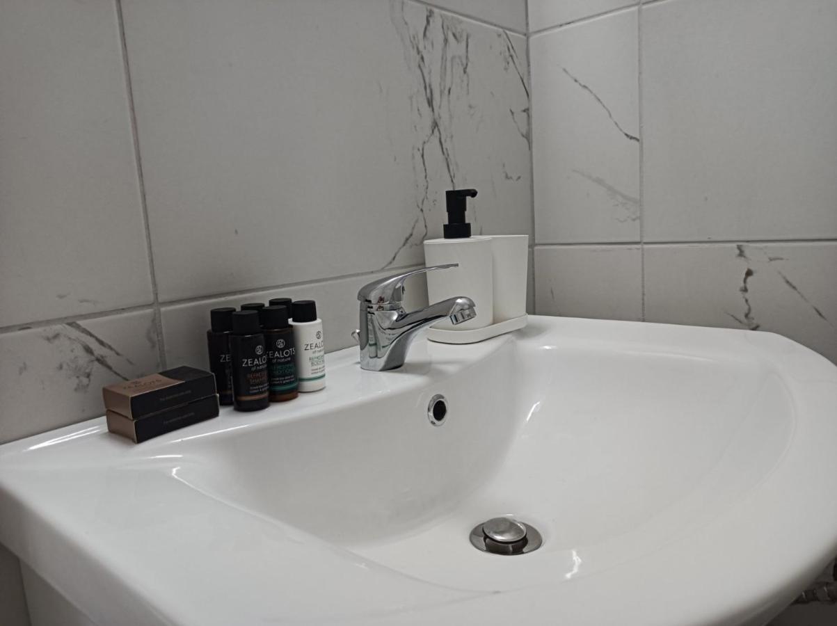 Apartment Dipla Athene Buitenkant foto